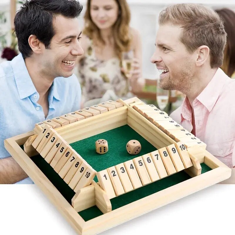 مجموعة ألعاب لوحية فاخرة بأربع - مراجعة Party Games Adults Drinking وسعره